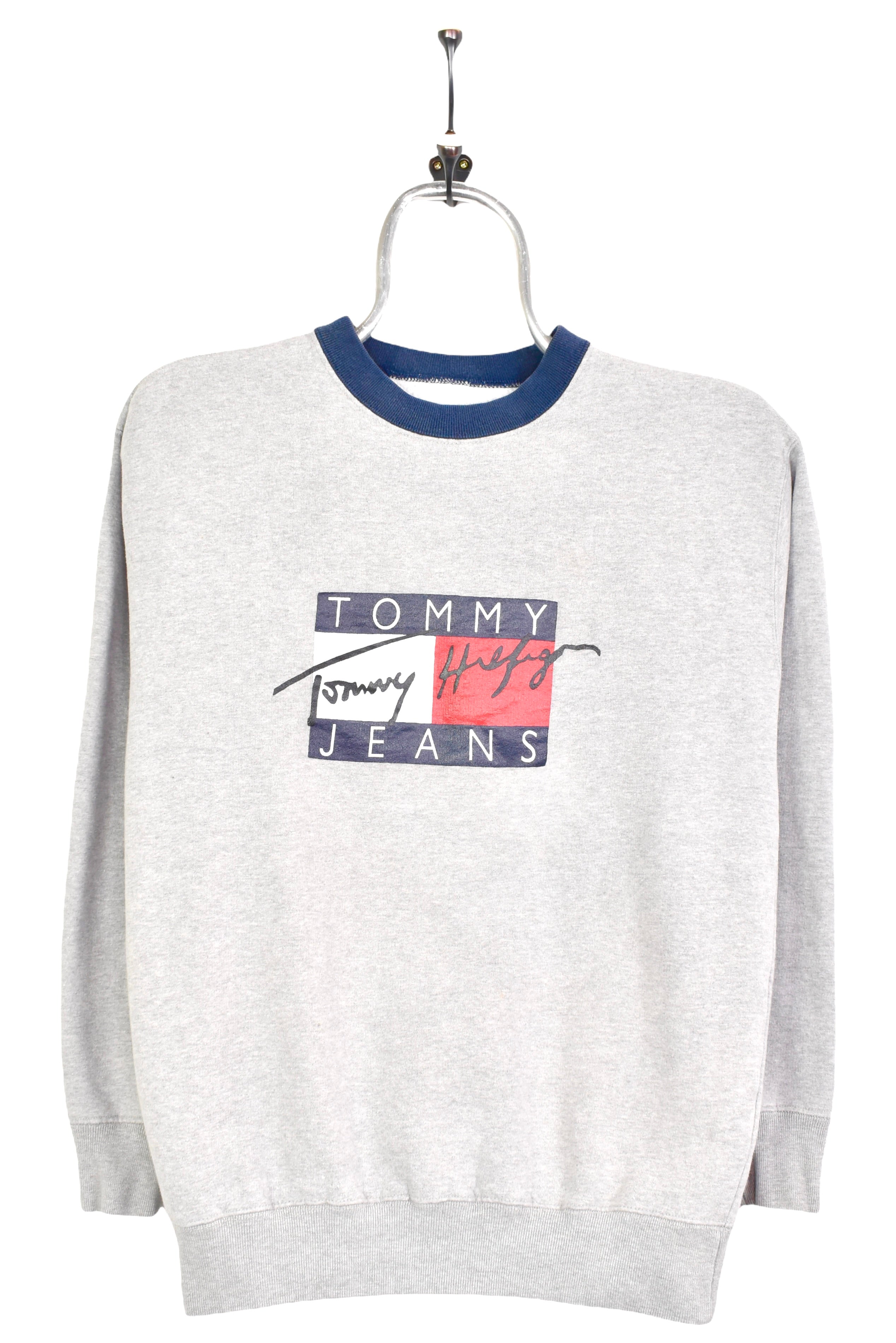 Vintage Women's Tommy Hilfiger grey sweatshirt | Small TOMMY HILFIGER