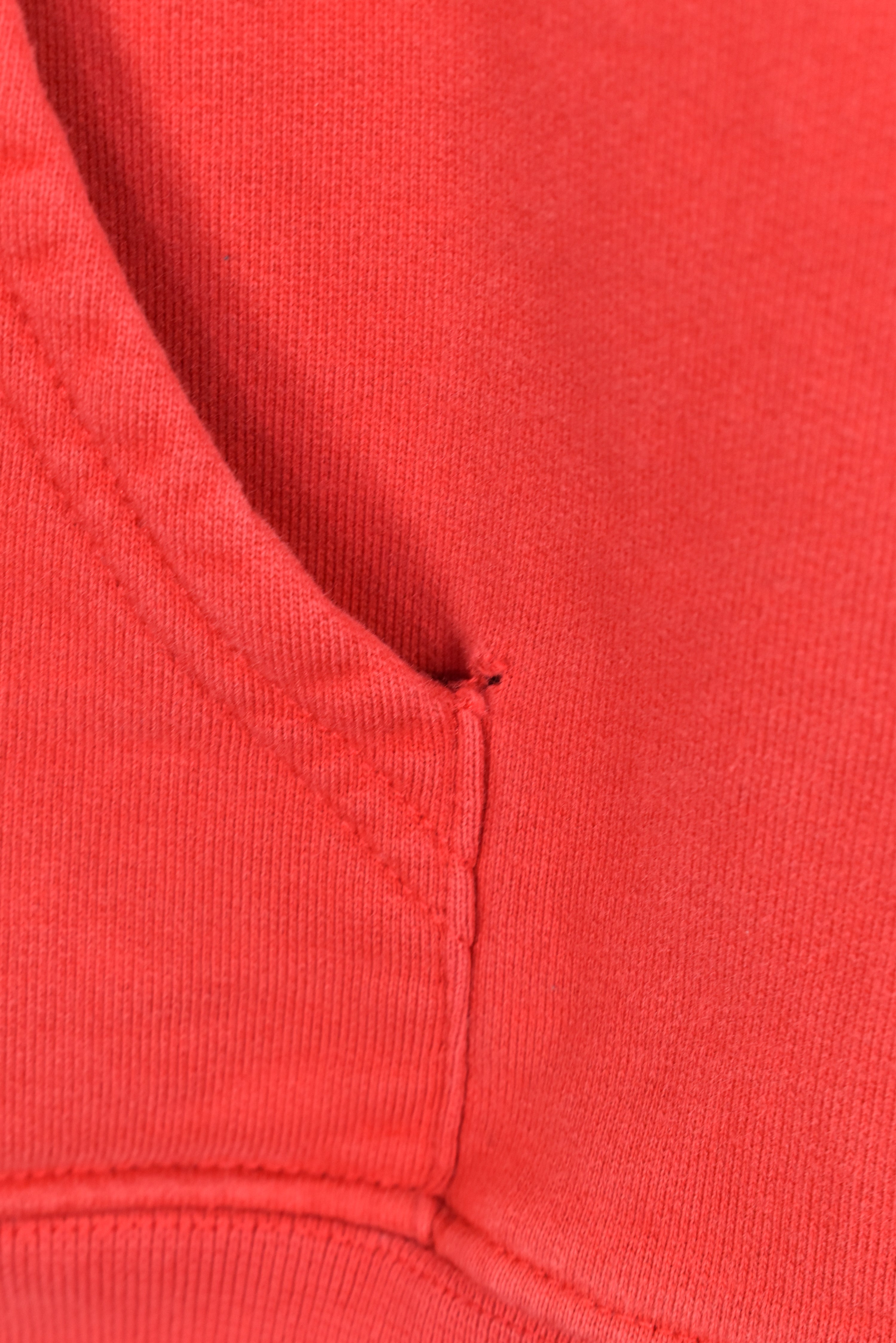 VINTAGE CARHARTT EMBROIDERED RED HOODIE | SMALL CARHARTT