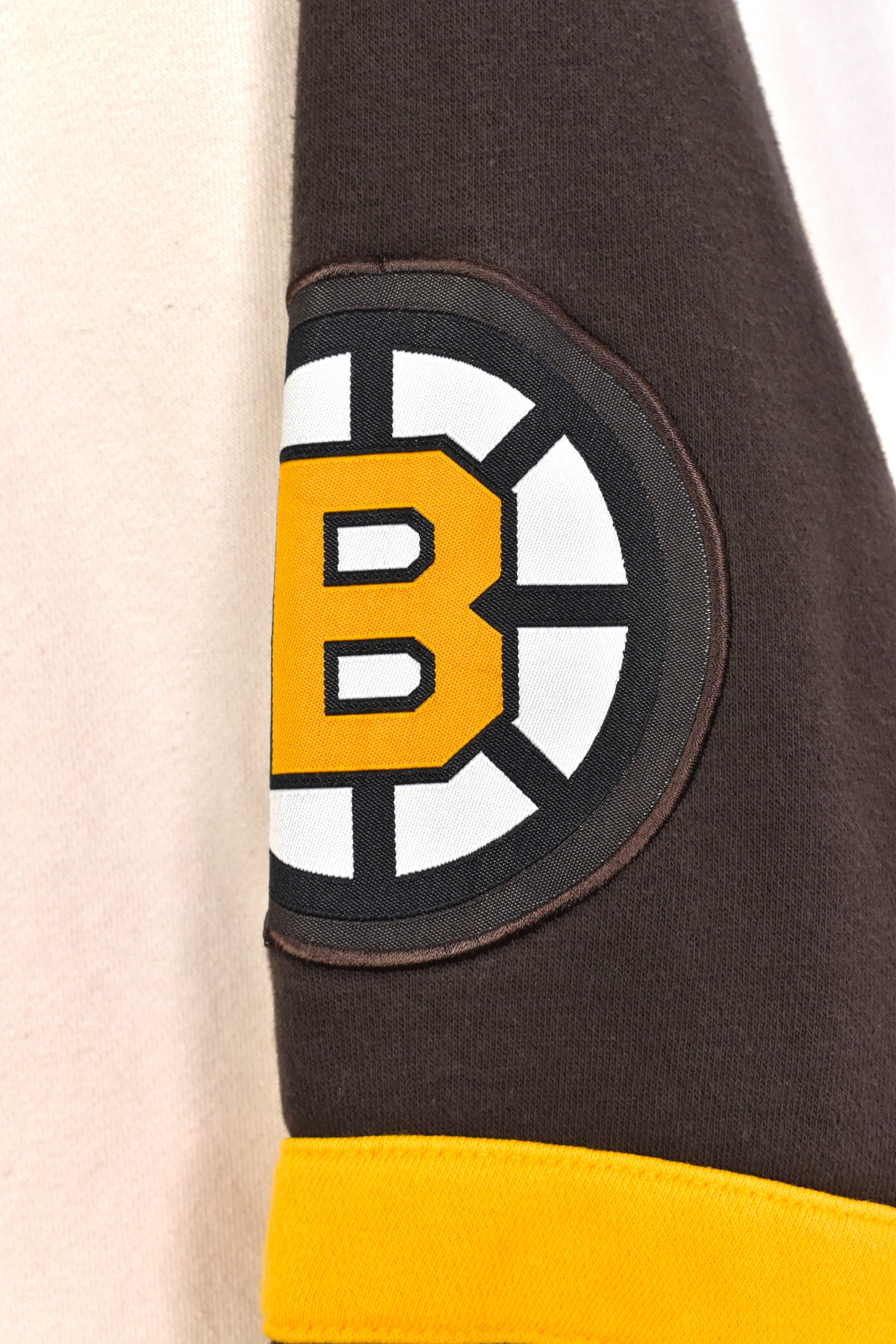 Vintage Boston Bruins hoodie, NHL ice hockey embroidered sweatshirt - large PRO SPORT