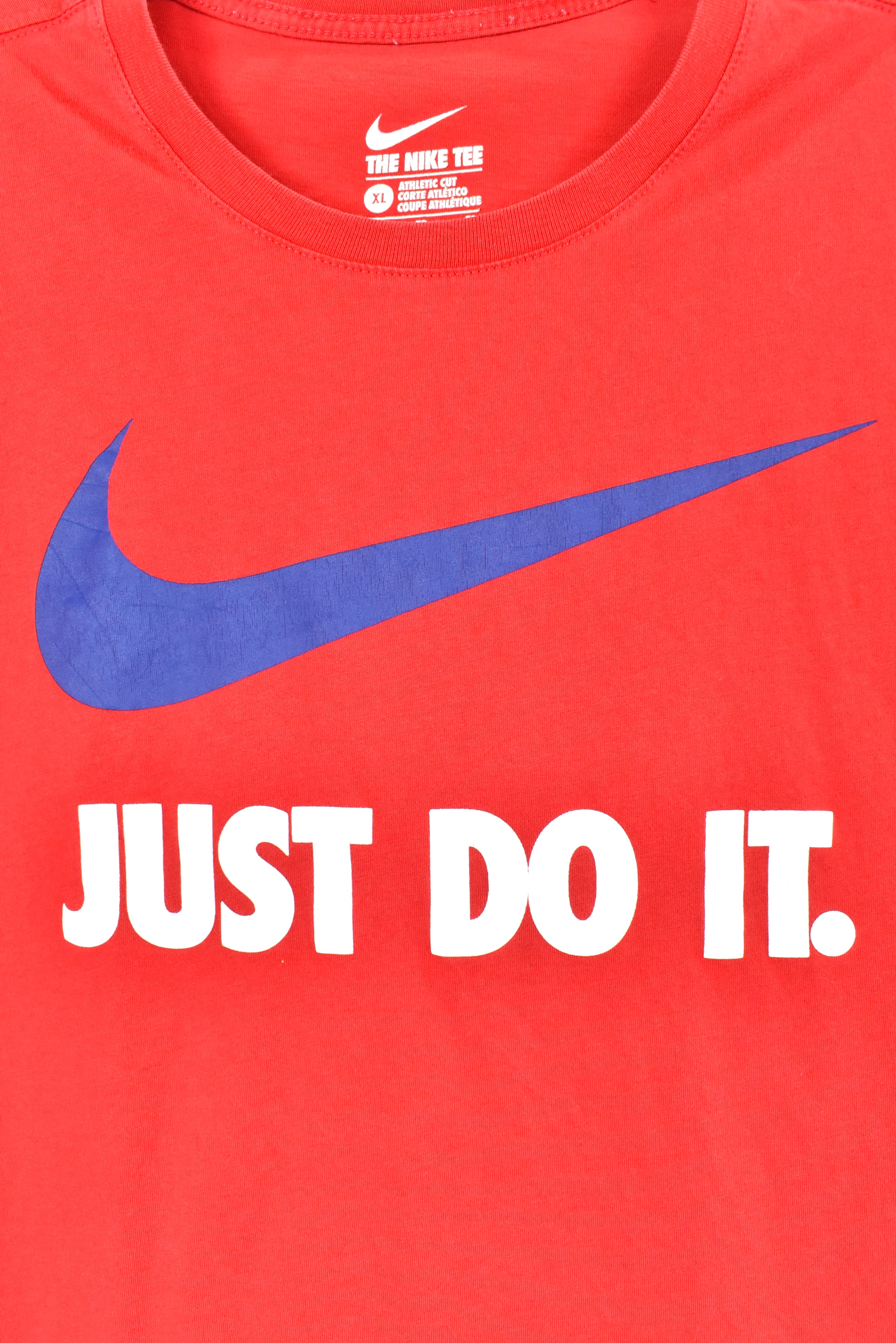 Modern Nike shirt, red graphic tee - AU XL NIKE