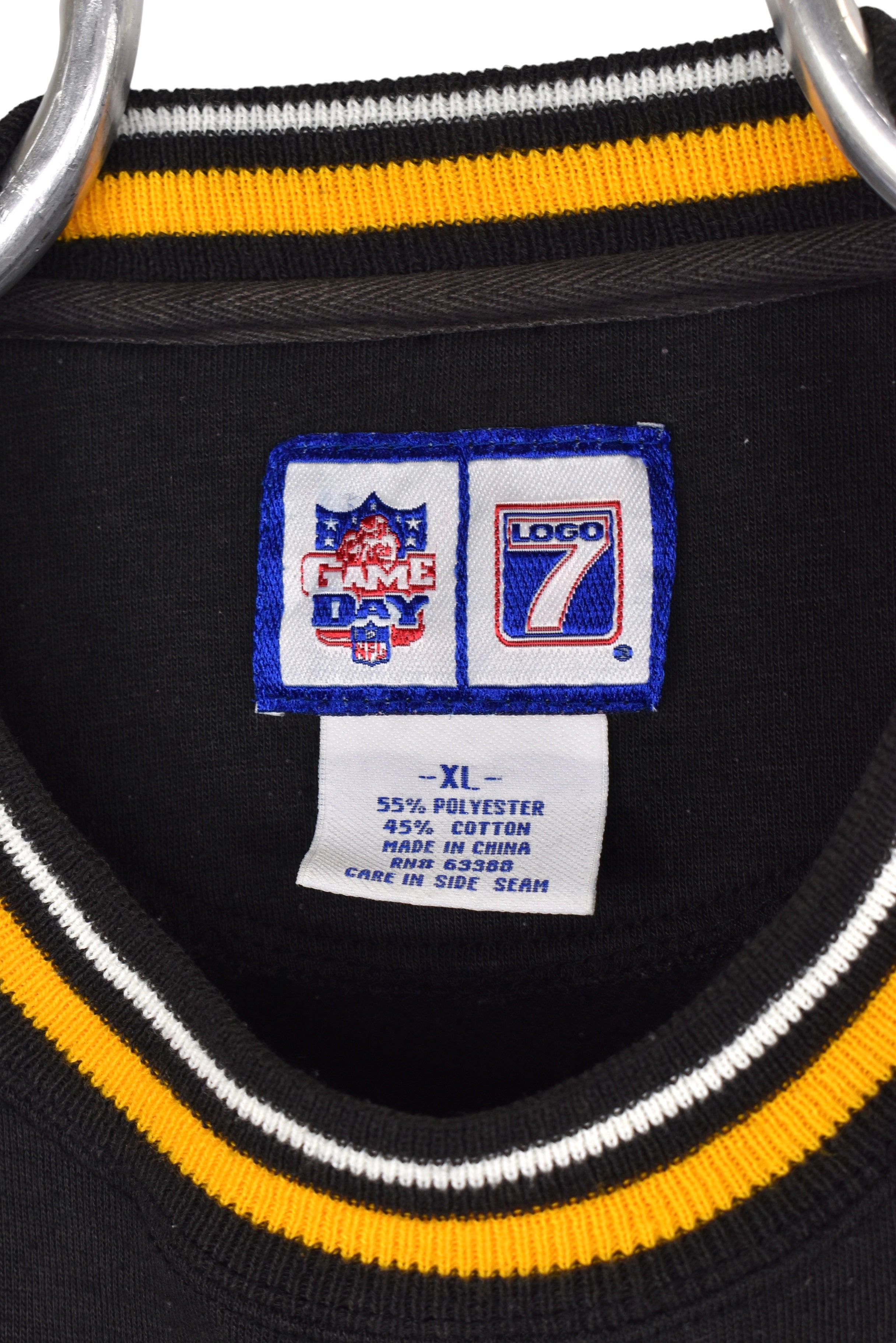 Vintage Pittsburgh Steelers sweatshirt, NFL black embroidered crewneck - XL