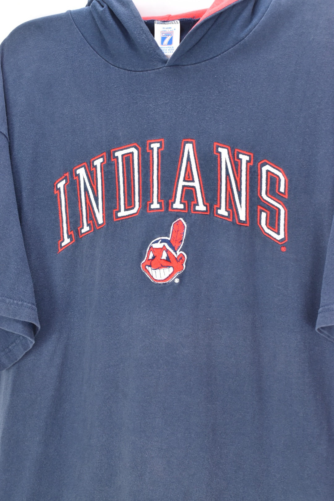 VINTAGE NHL CHICAGO INDIANS EMBROIDERED HOODED T-SHIRT | XL PRO SPORT